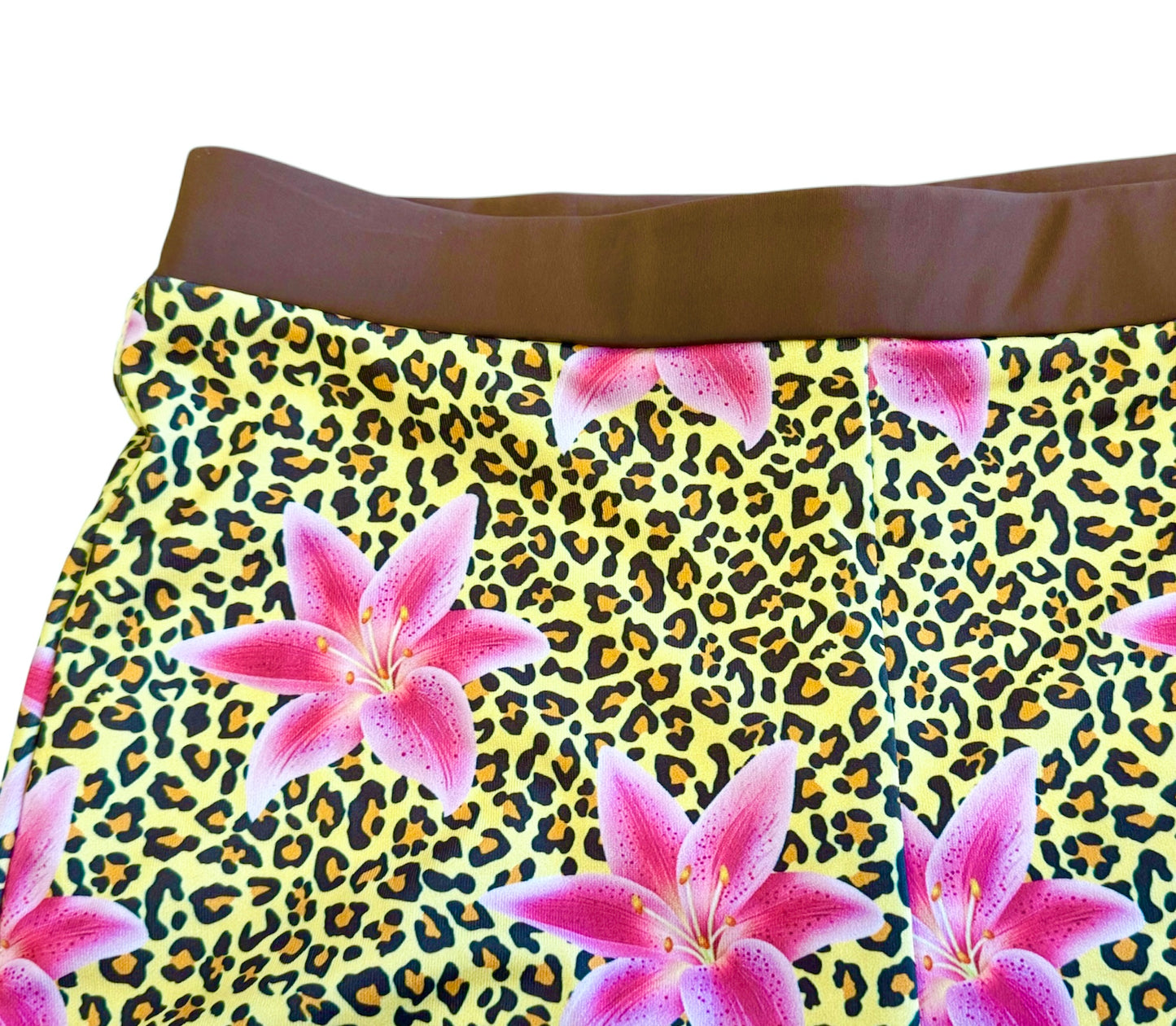 Tropical Purr - Mocha Shorties